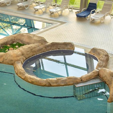 Aqua Fantasy Aquapark Hotel & Spa 쿠사다시 외부 사진