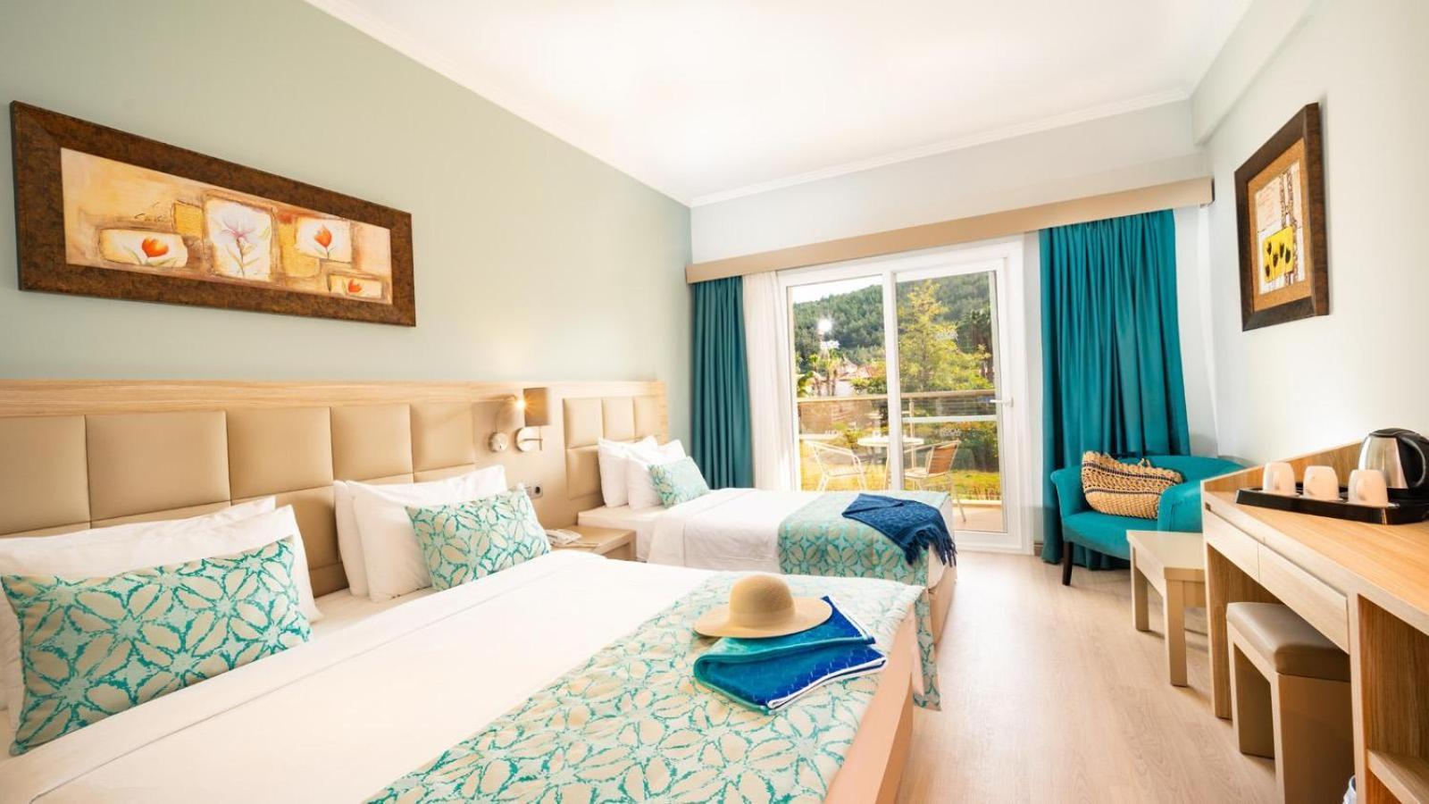 Aqua Fantasy Aquapark Hotel & Spa 쿠사다시 외부 사진